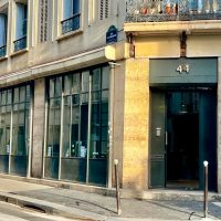 Un espace de coworking situé au cœur de Paris.